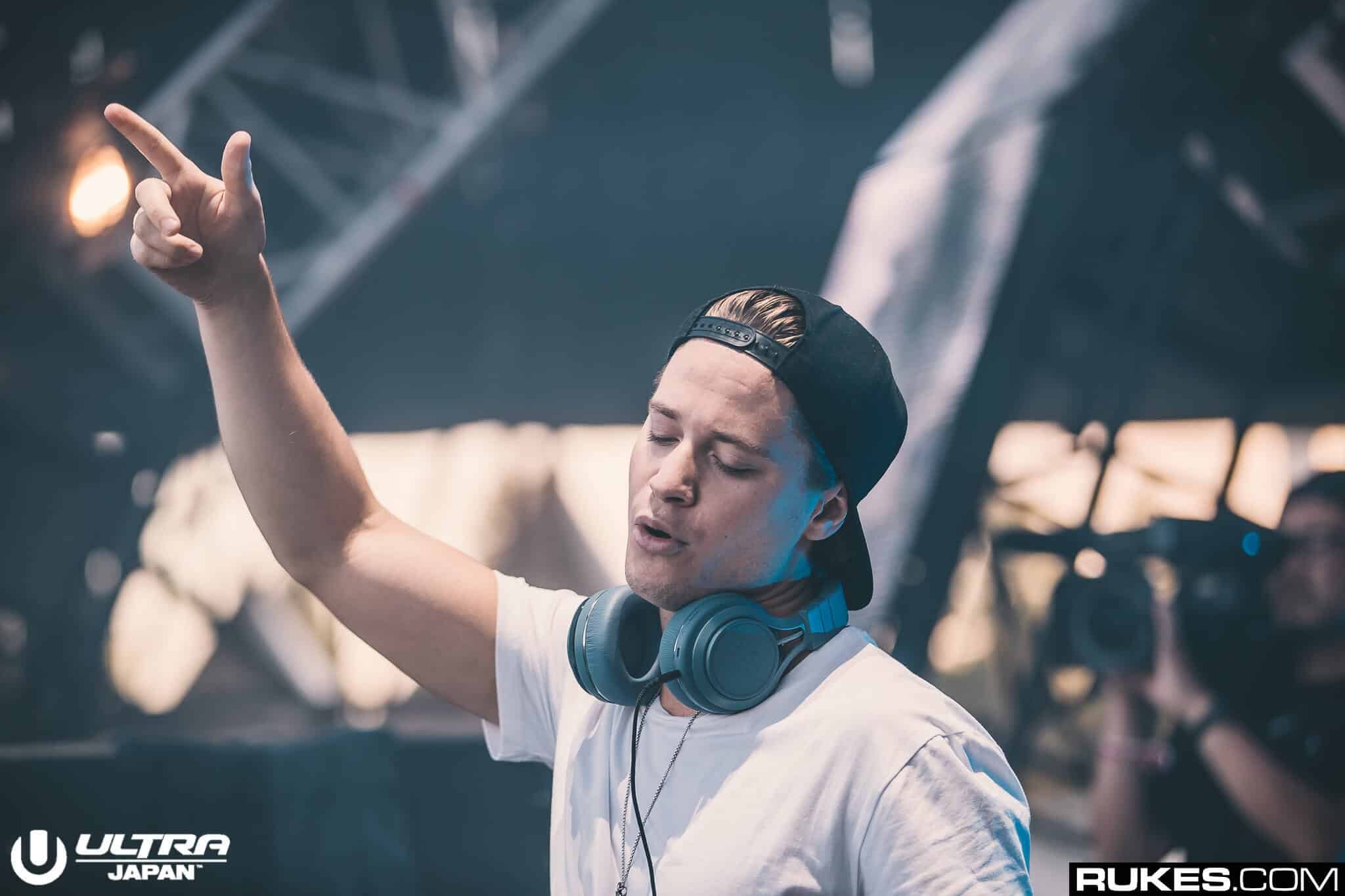 Kygo & Sandro Cavazza finally release Avicii’s unfinished ‘Forever Yours’