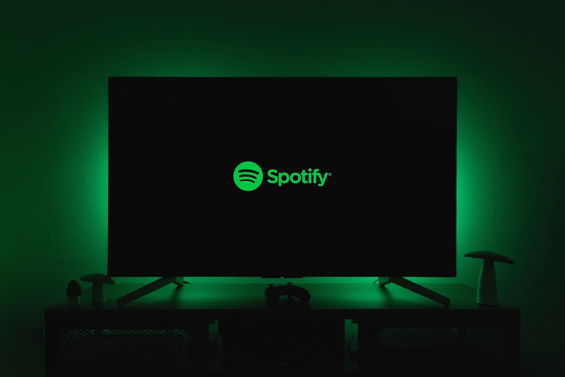 Spotify launches vertical feed to enhance music discovery.