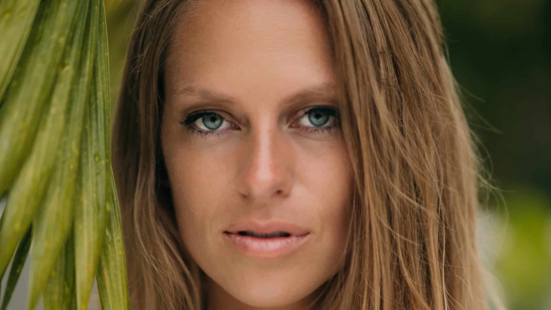 Nora En Pure releases a remake of a Phil Collins track