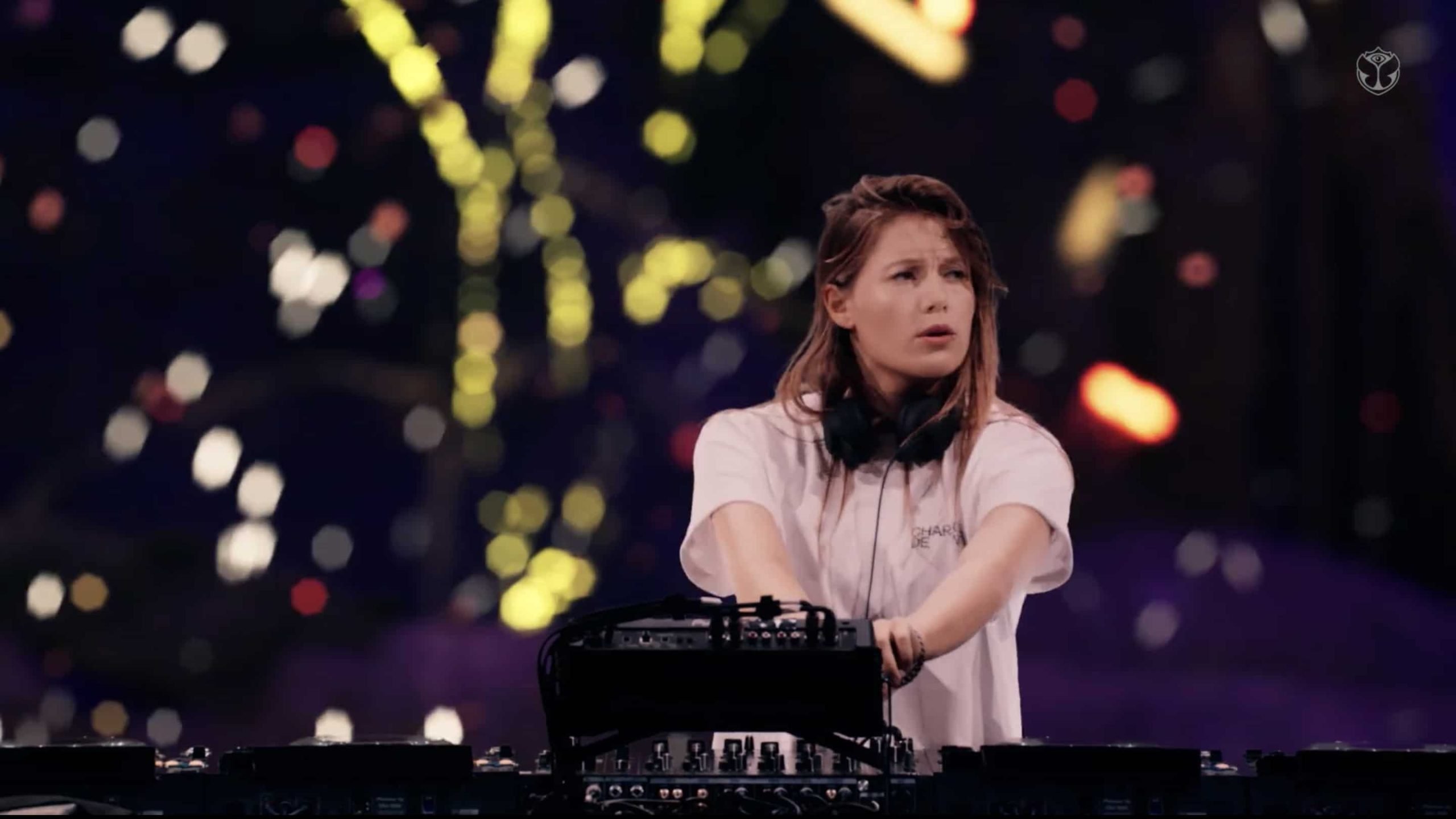 Charlotte de Witte shares new music with acidic Tomorrowland New Year’s Eve performance