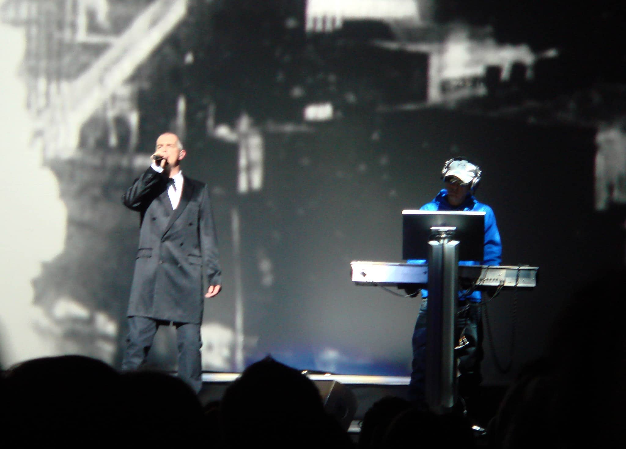 Pet Shop Boys will release their 'Discovery: Live in Rio 1994' concert as a DVD+2 CD set