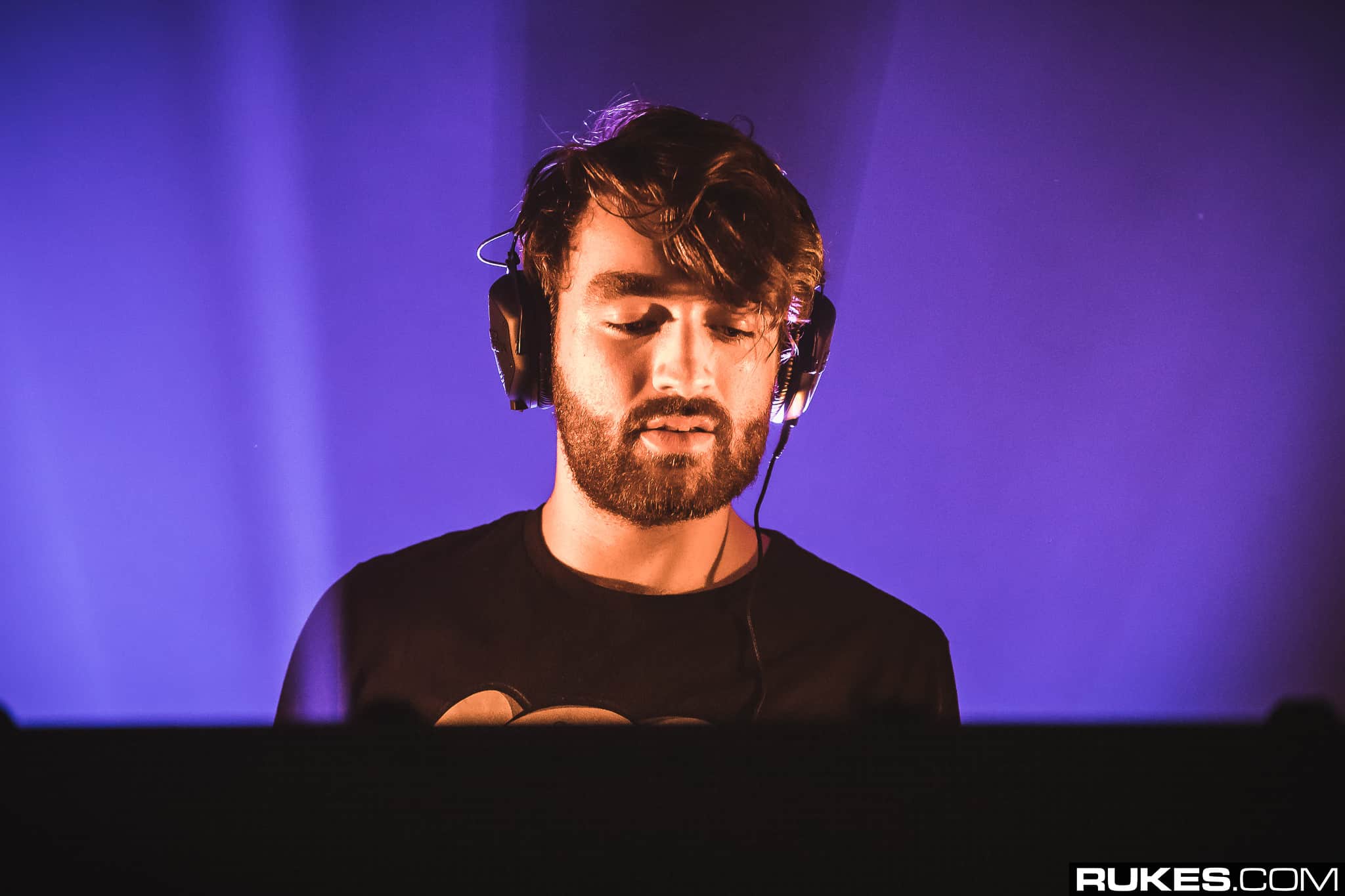 Glass Animals recruit Oliver Heldens & Sonny Fodera on new remix EP