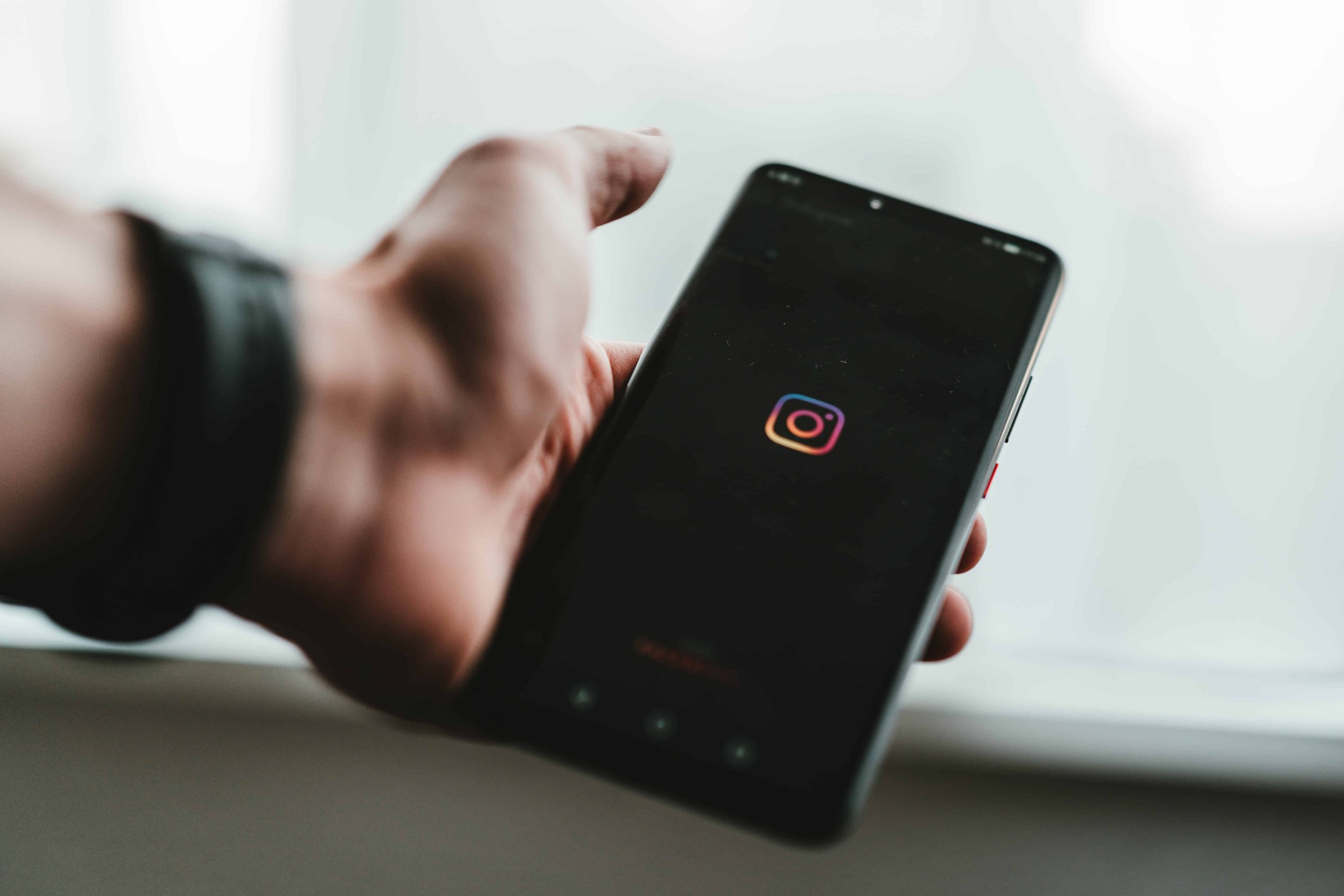 Instagram marketing tips that will bring real-time results for your artist business