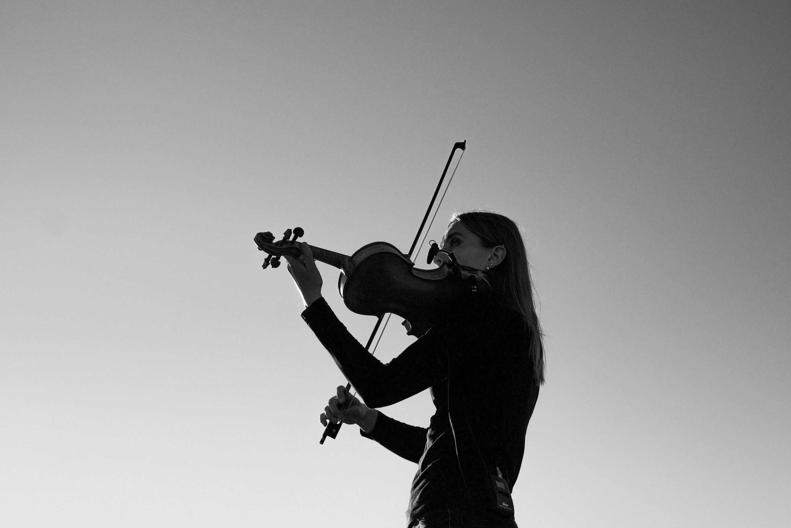 Decided to Buy a new Electric Violin? Have these helpful guidelines in nind