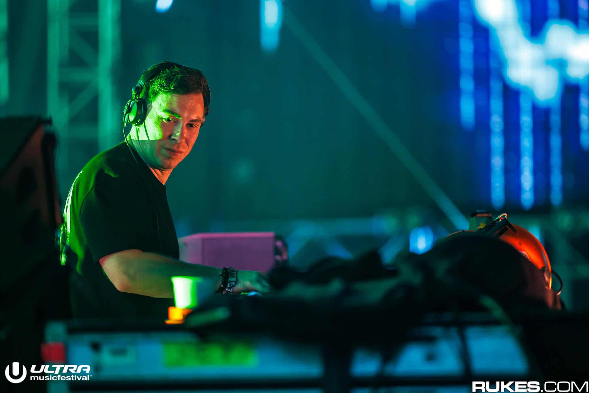 Hardwell unveils new music during Ultra Europe 2023 mainstage set: Watch