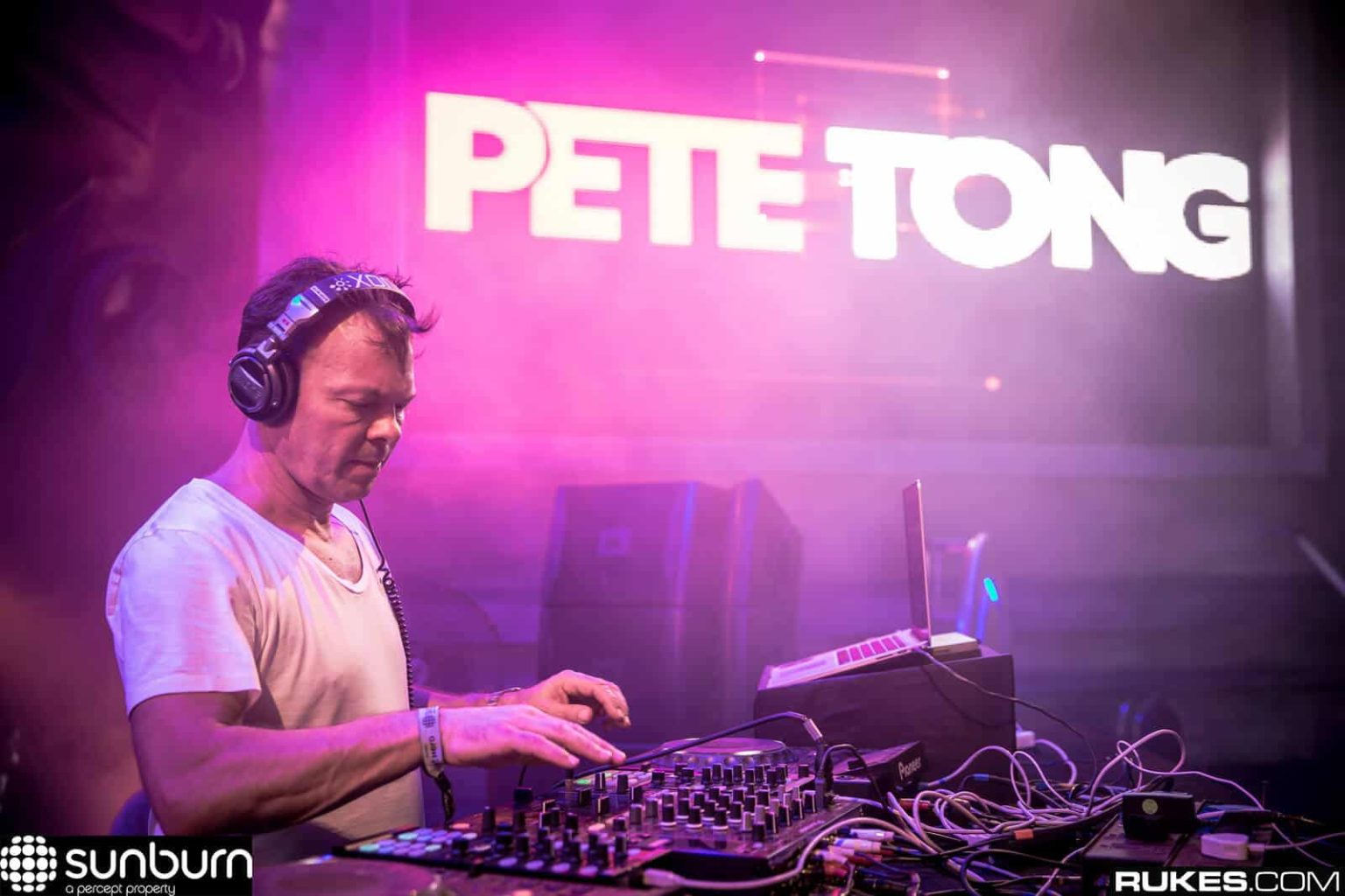 Pete Tong x Jem Cooke x Jules Buckley releases ‘Heat Rising’