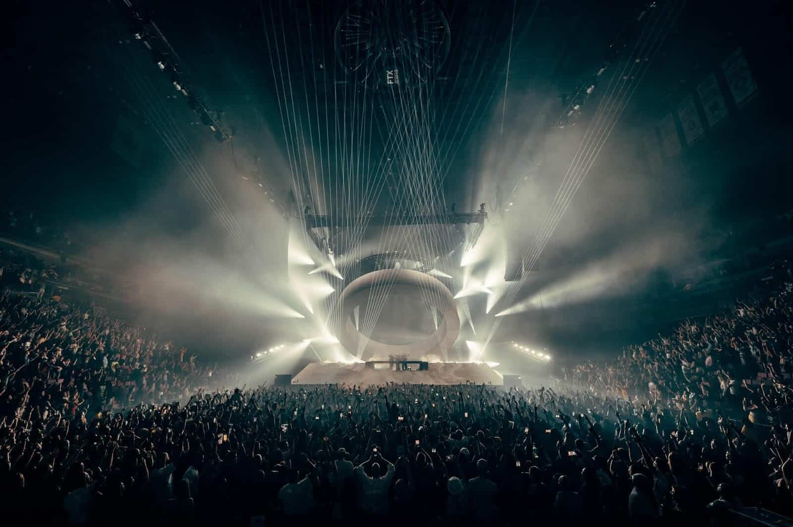 Swedish House Mafia sets the stage on fire at FIFA Club World Cup: Watch