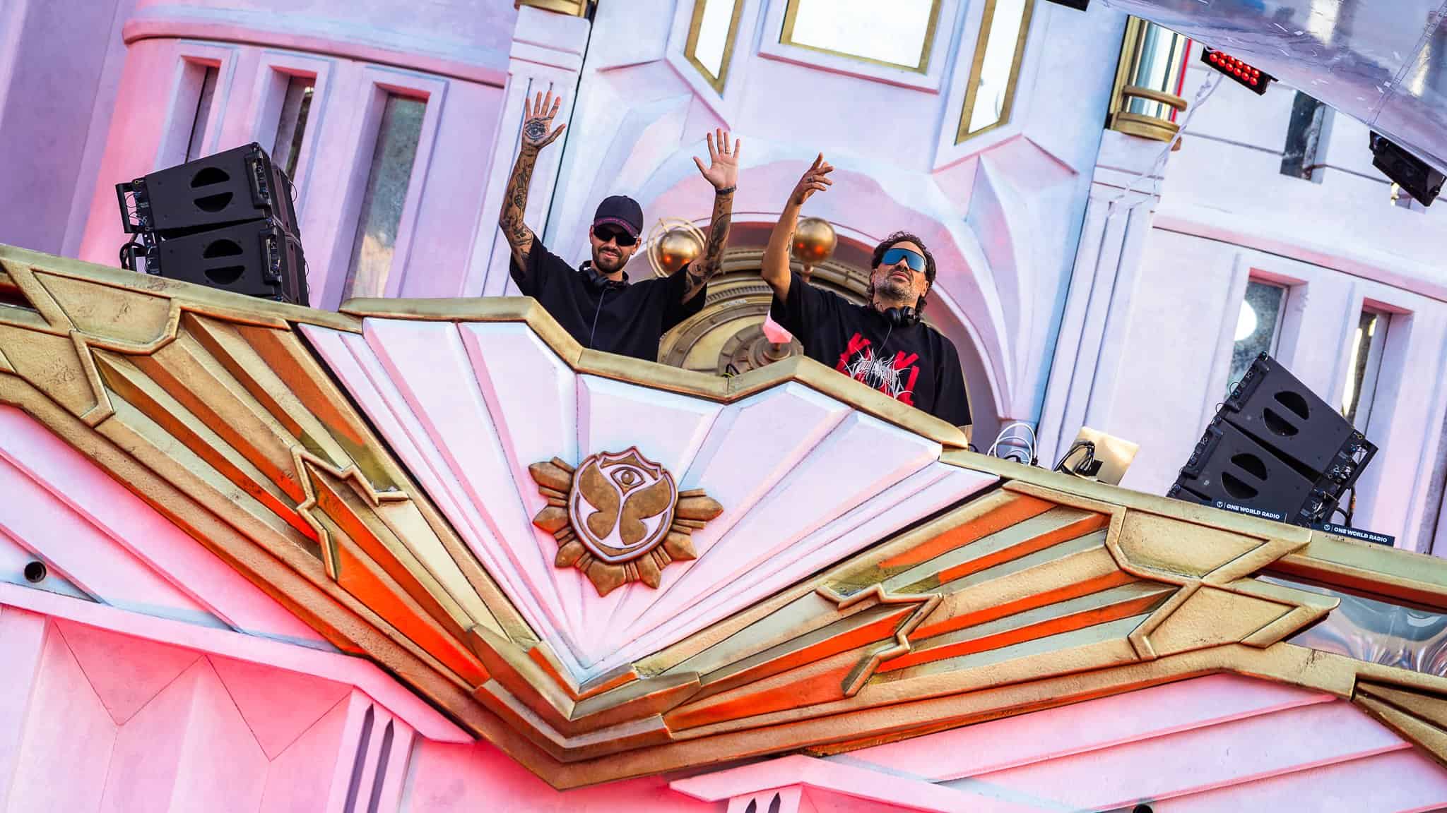 Tale Of Us bring an ID-filled set to the Afterlife stage at Tomorrowland 2022 W3: Watch