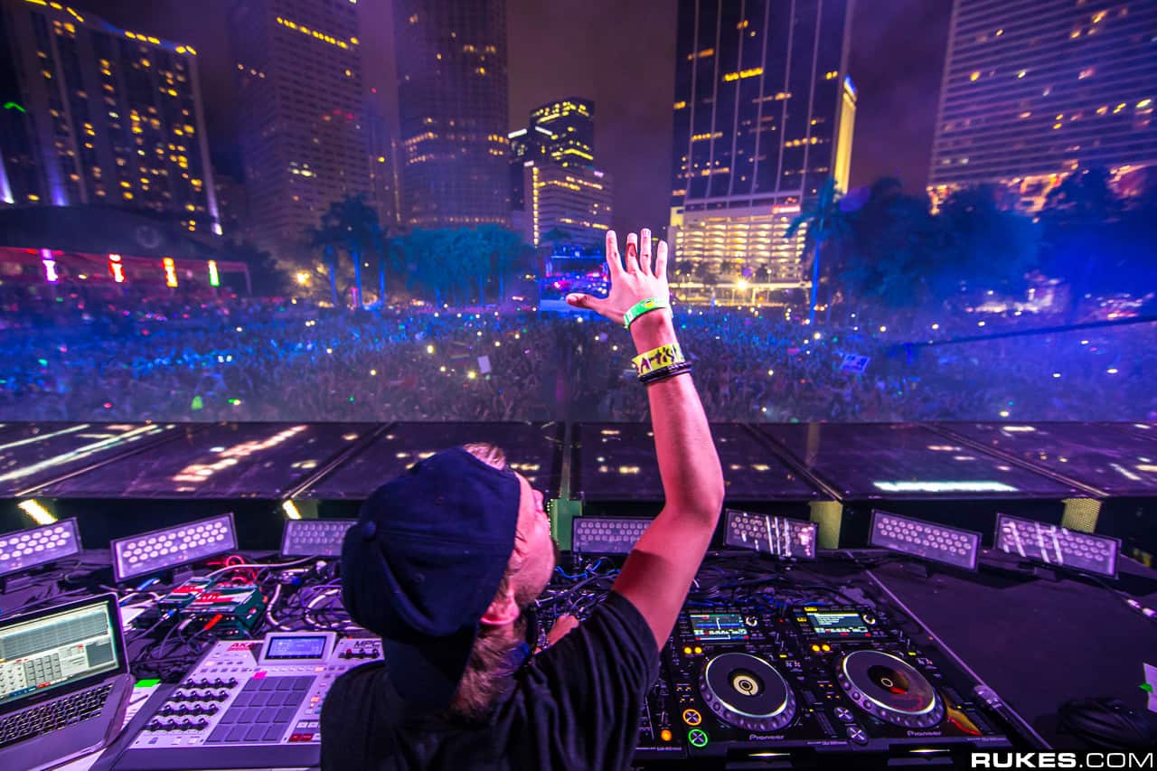 Avicii at Ultra 2013: Relive the groundbreaking set for his birthday