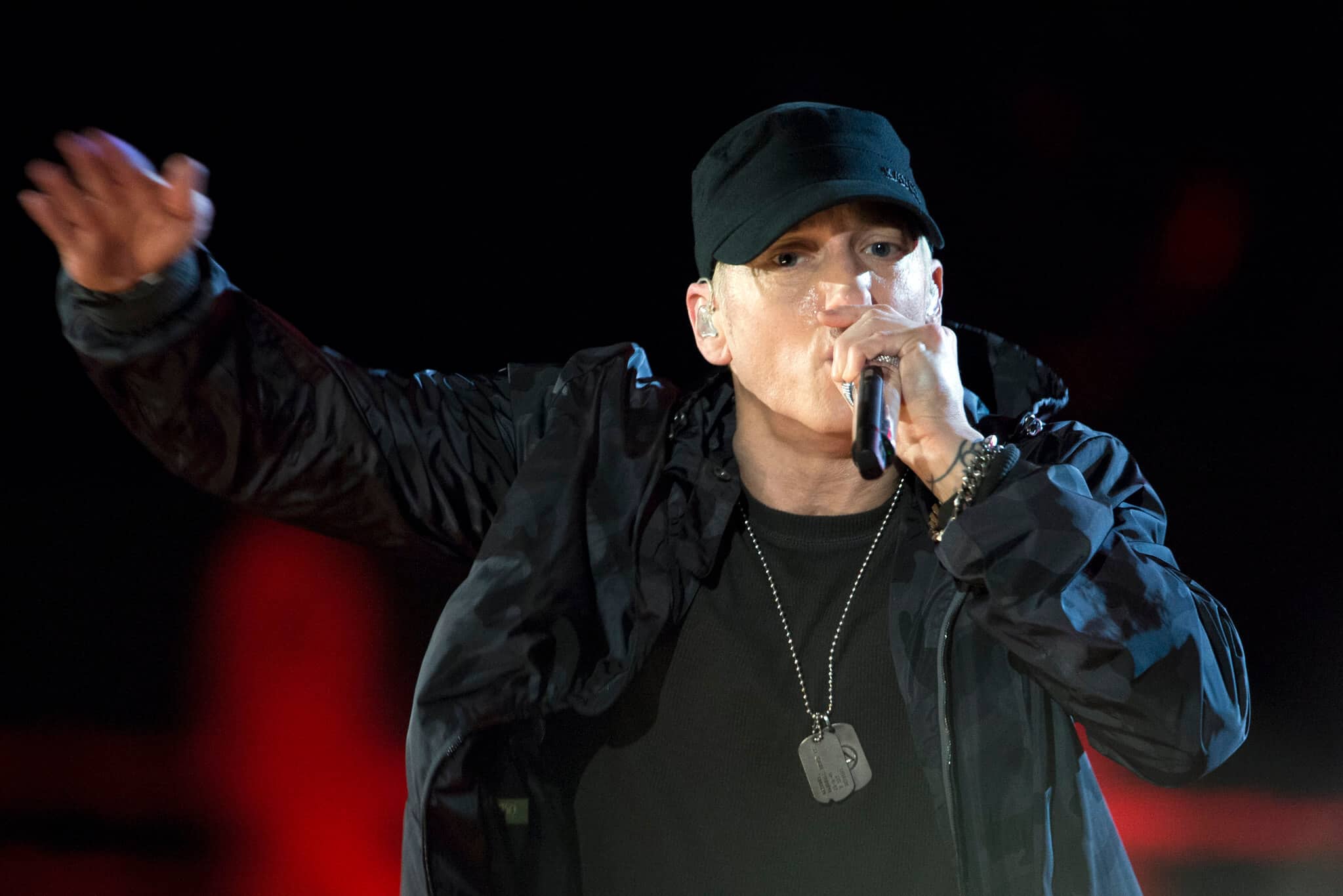 Eminem inducted into Rock & Roll Hall of Fame by Dr. Dre at 2022 ceremony