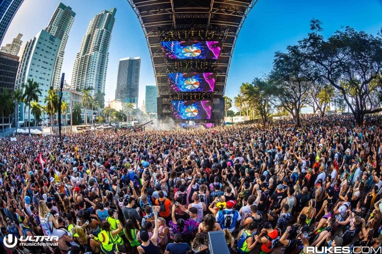 Ultra Music Festival Miami 2022 Crowd