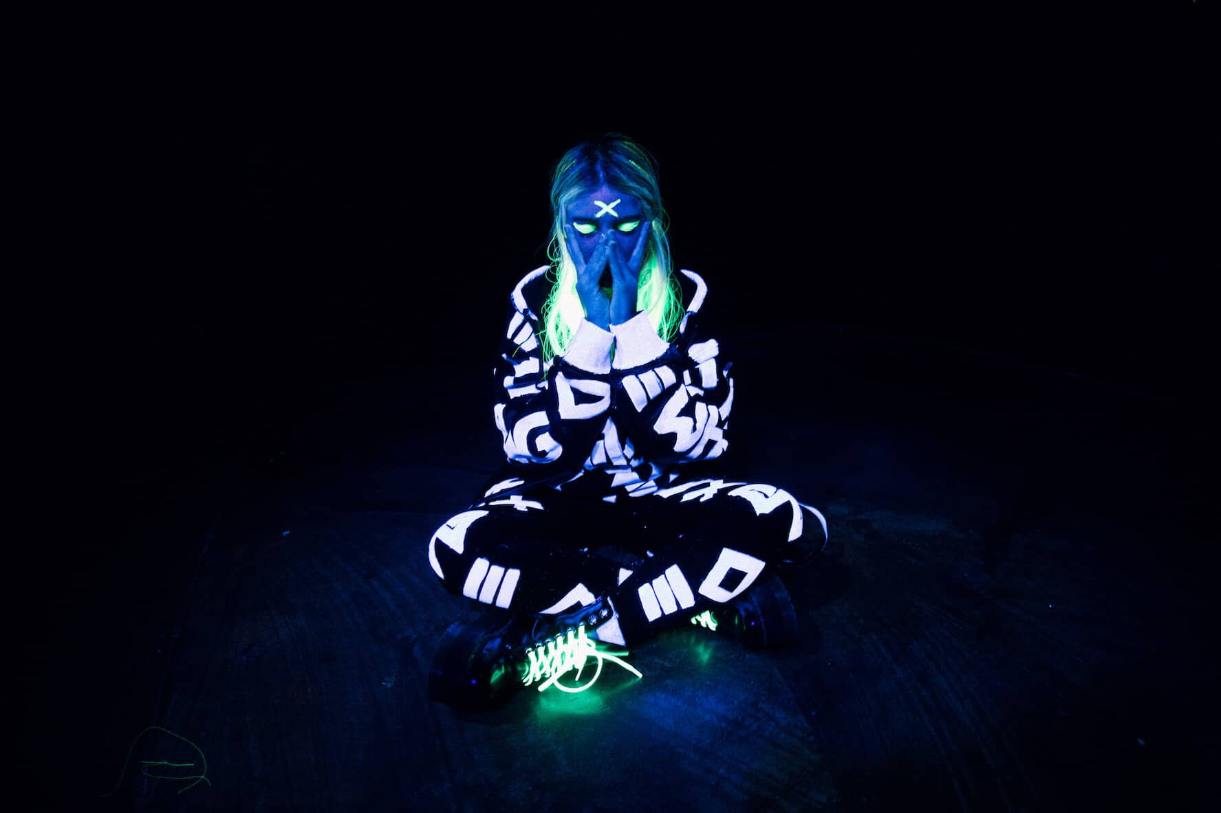 Alison Wonderland releases debut album under Whyte Fang alias, ‘Genesis.’ [Magazine Exclusive]