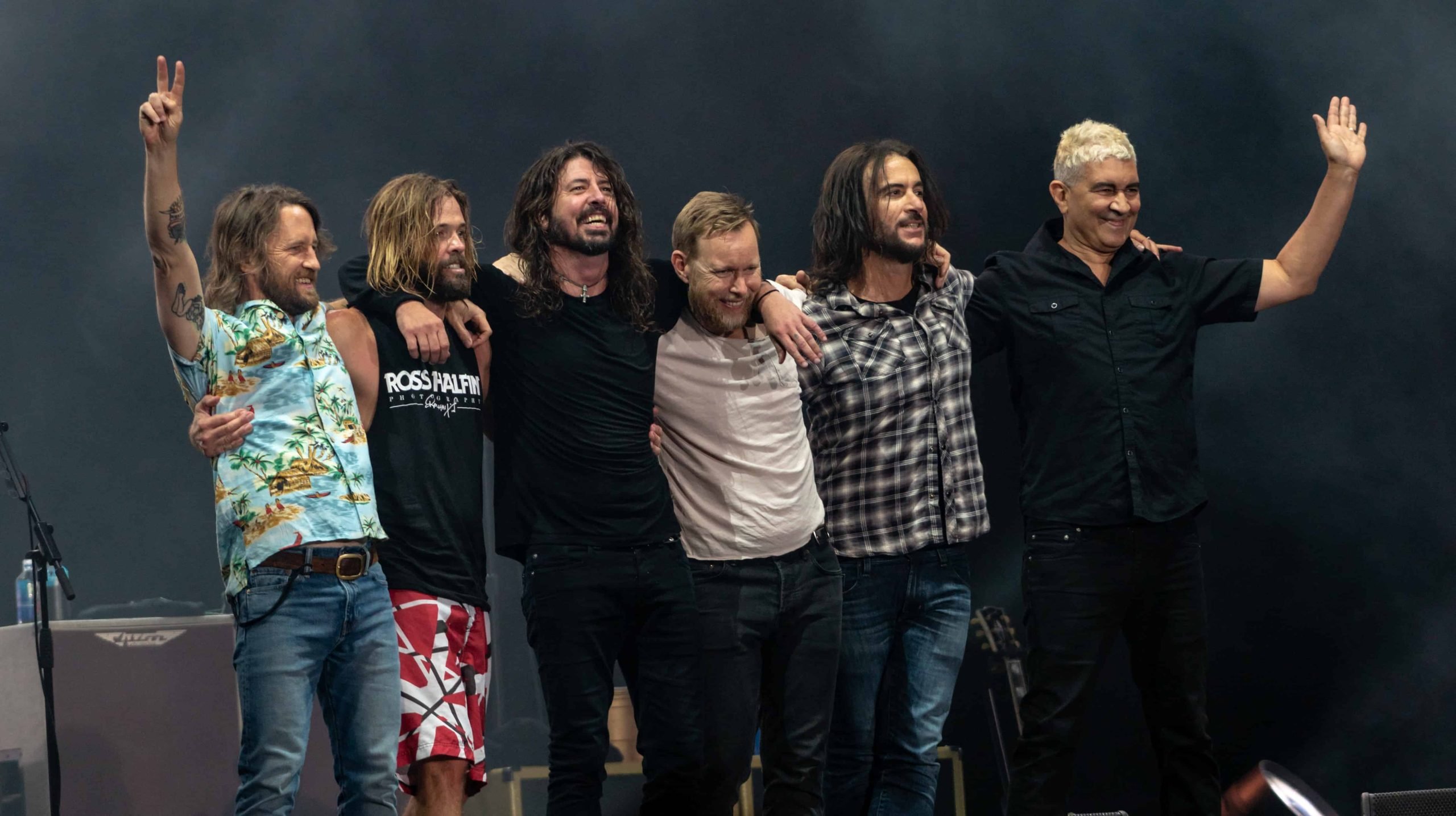 Foo Fighters make a ‘surprise’ appearance at Glastonbury 2023: Watch