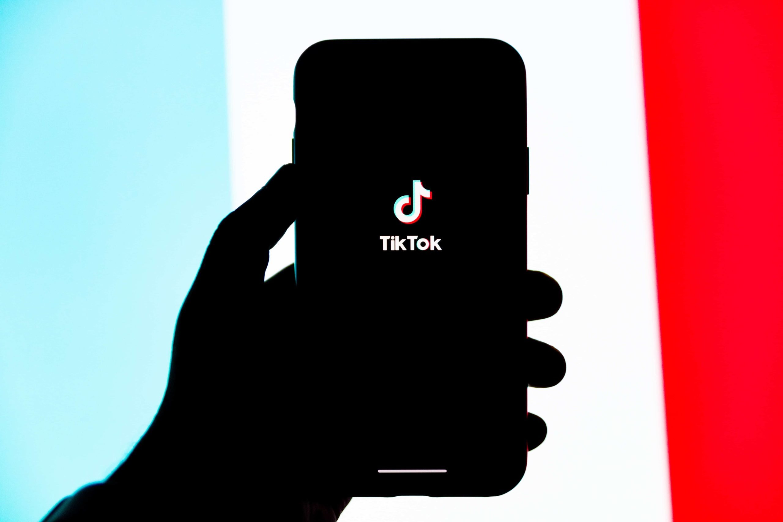 Universal Music Group releases album compilation of sped-up tracks in response to Tik Tok trend