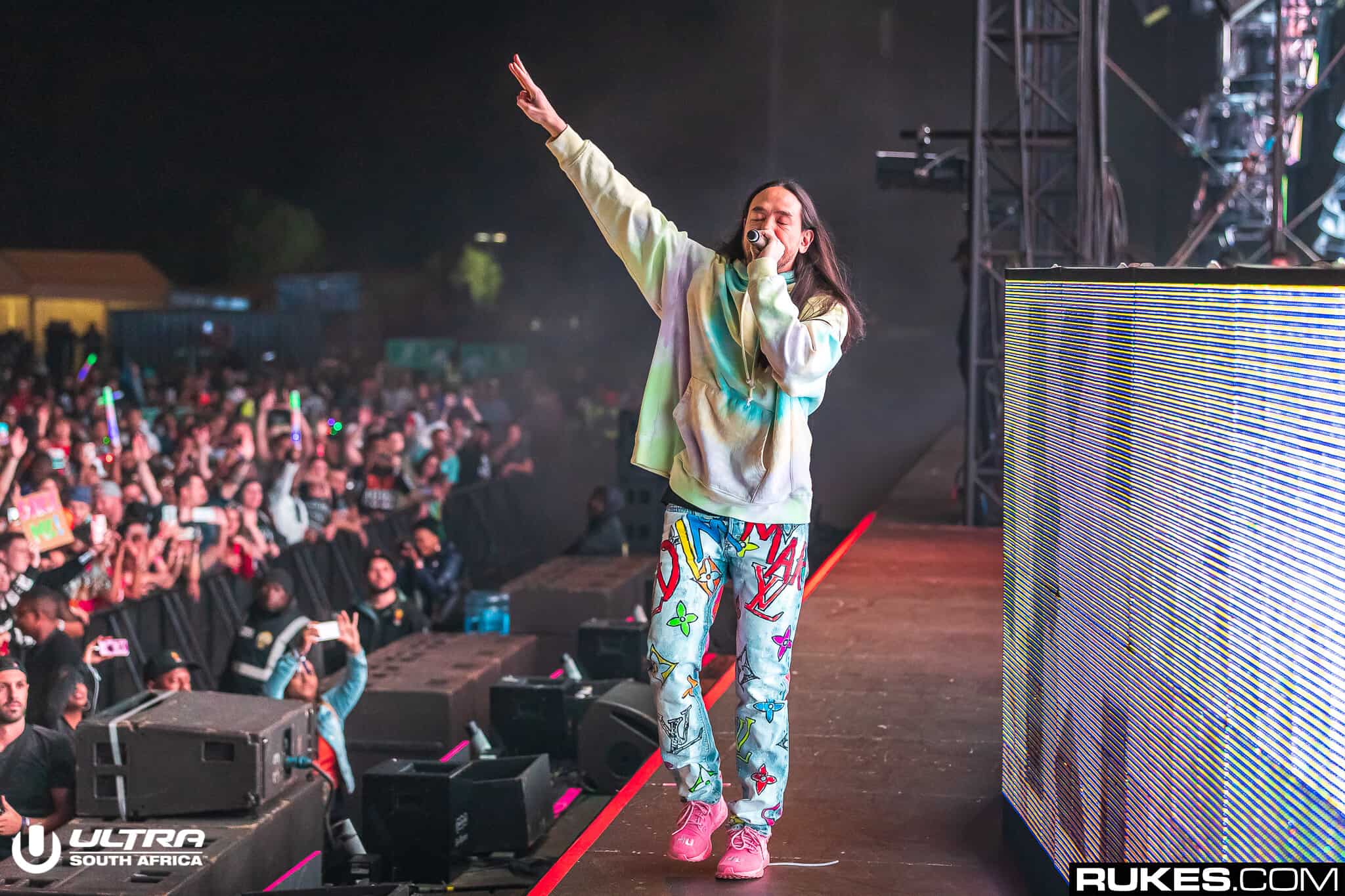 Steve Aoki and Thirty Seconds To Mars set shine at F1 Las Vegas