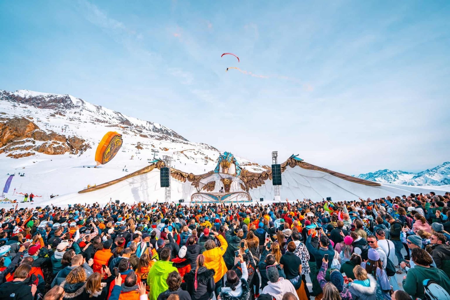 Tomorrowland Winter returns to Alpe d’Huez, unveils 2024 dates