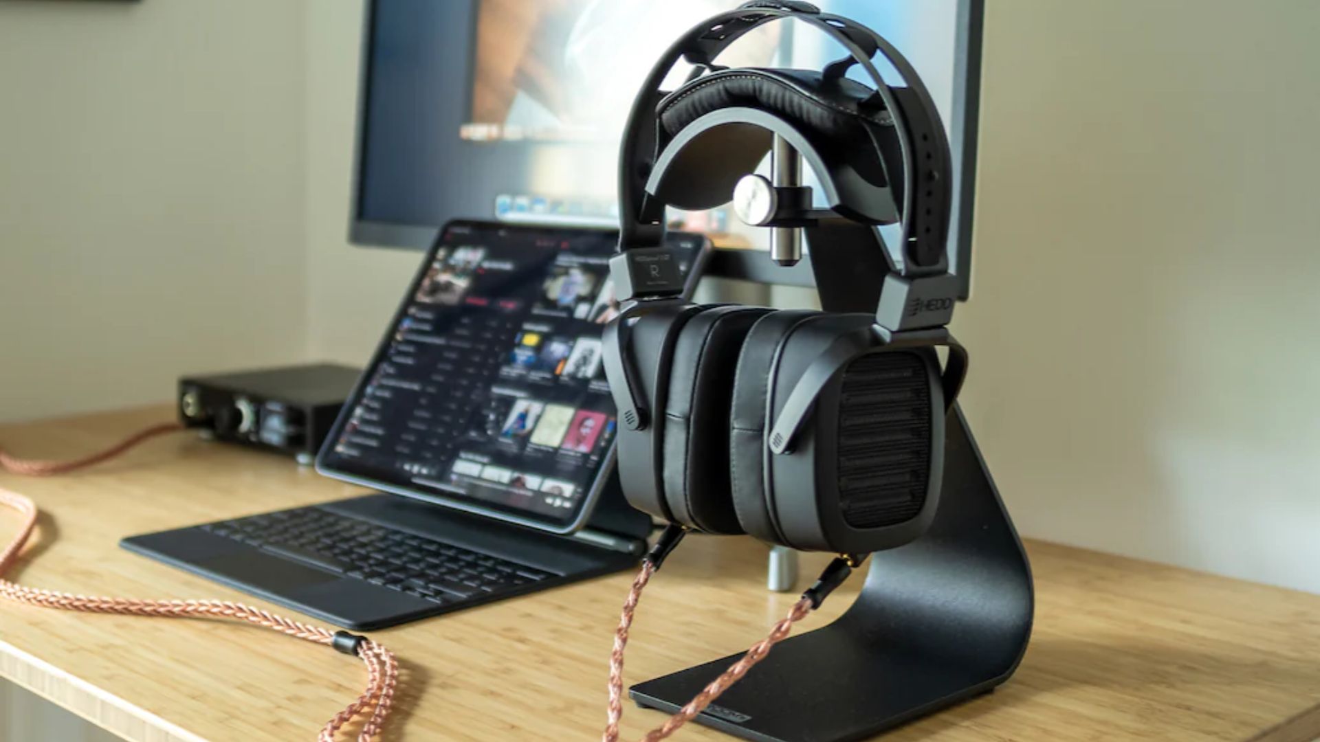 HEDD Audio unveils €2,199 Two GT Luxury Headphones