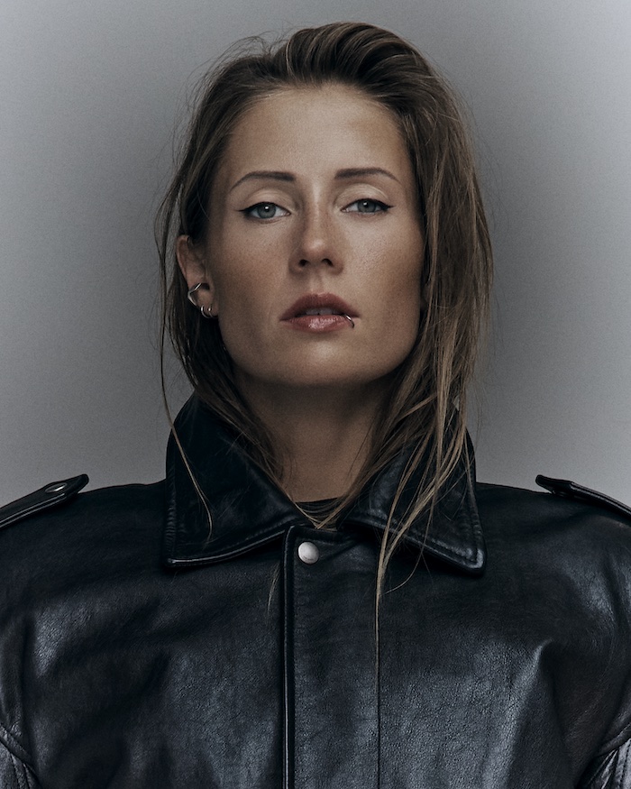 Charlotte de Witteがテクノシーンの継続的なセクハラ疑惑について声明