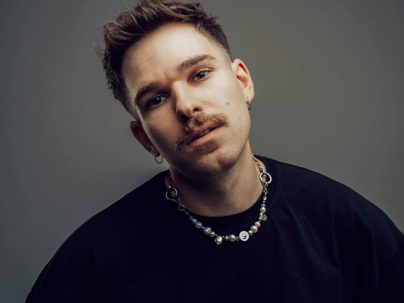 Ely Oaks、David GuettaおよびJames Hypeと共にHAVEN.の『I Run』のリミキサーとして参加：リッスン