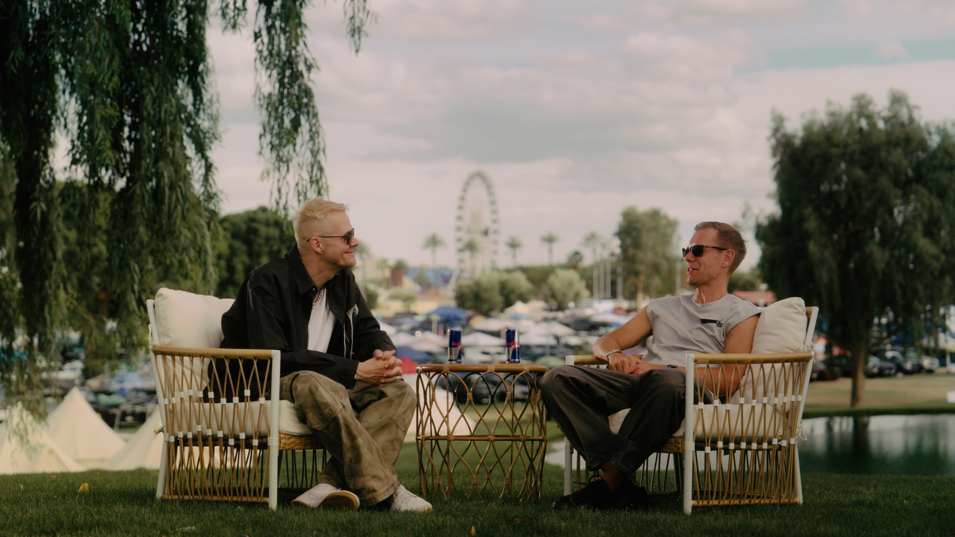 Armin van Buuren & Adam Beyer が新曲テクノ・トランス融合『No Mercy』をリリース：試聴