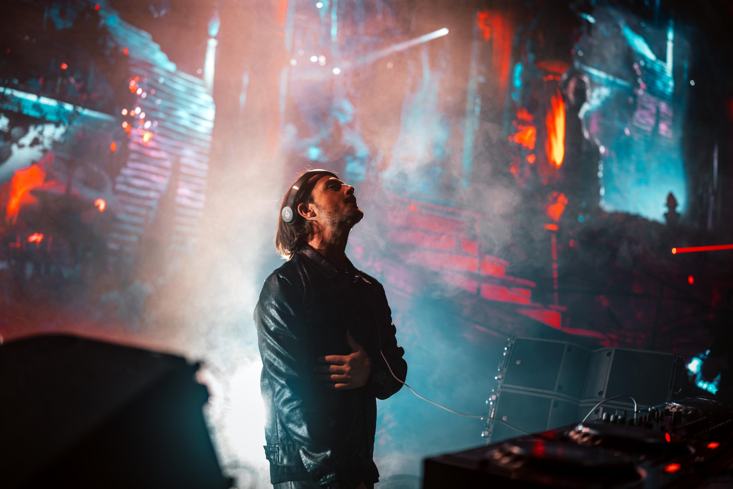 Axwellが Tomorrowland Winter 2026 でノスタルジックなSwedish House Mafia セットを披露:再び体験する